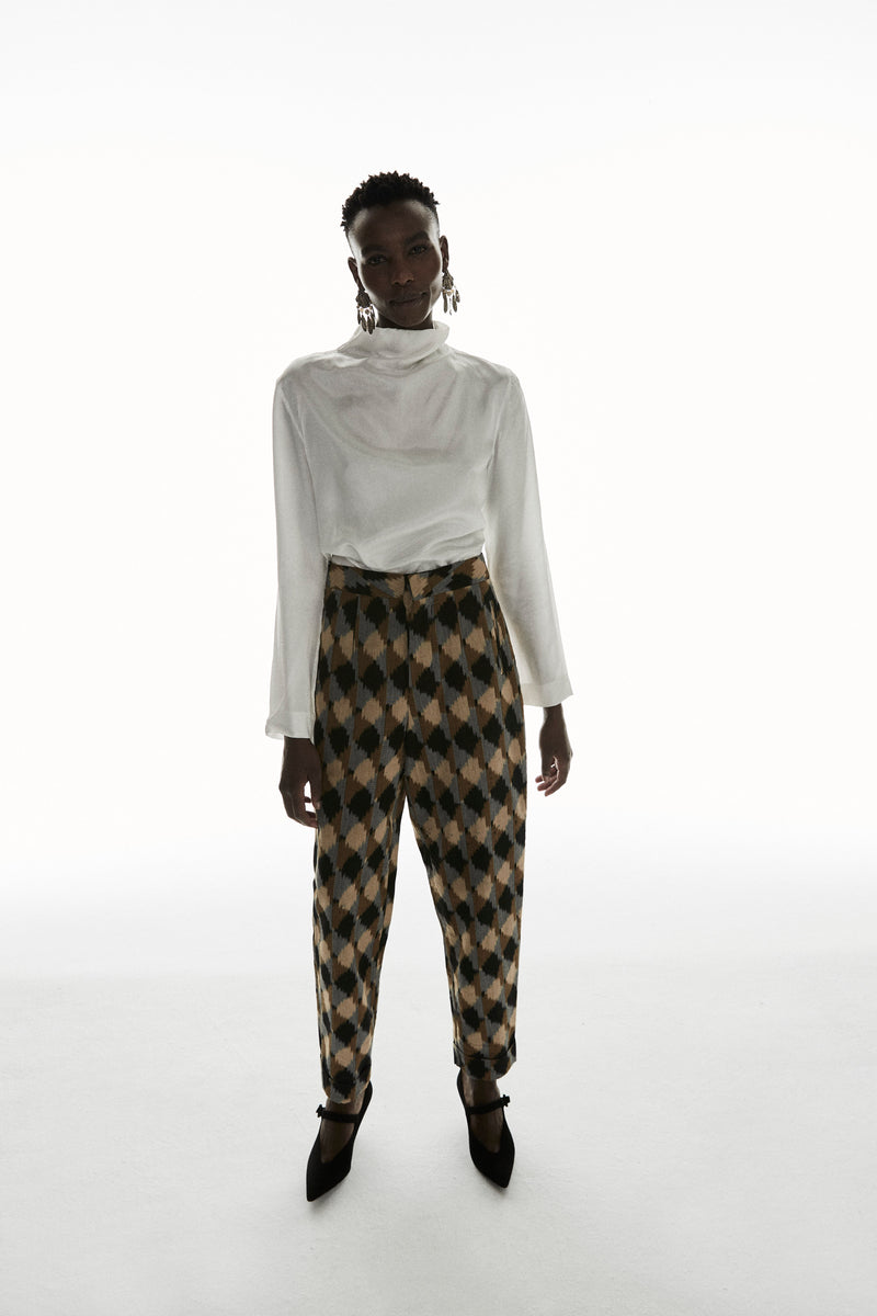 Trousers 13