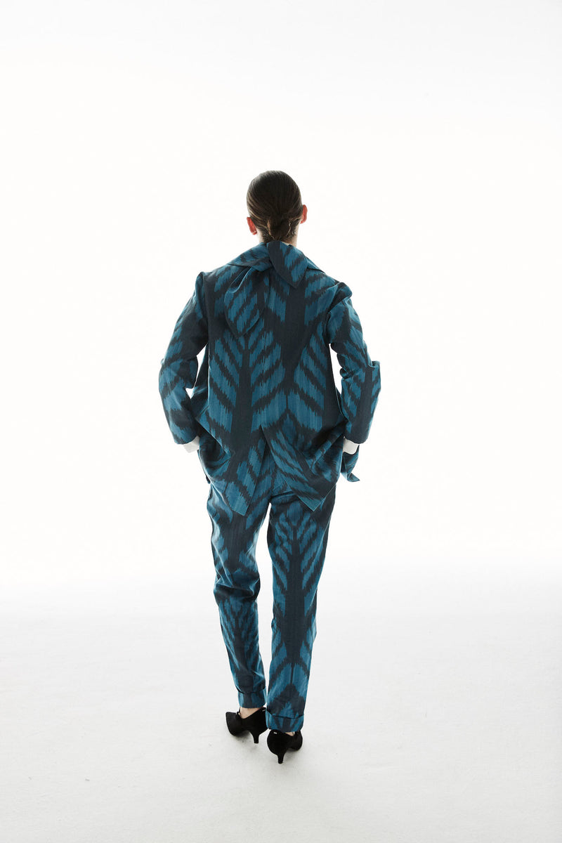 Trousers 16