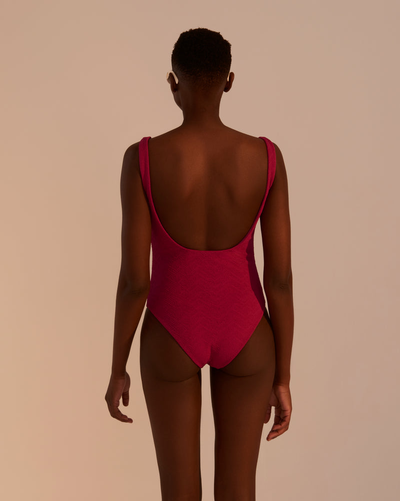 SWIM 43
