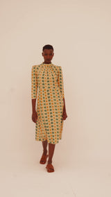 DRESS 05